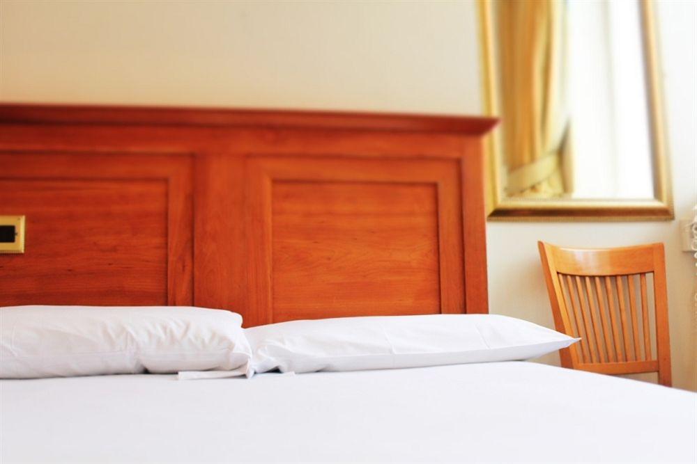Lynams Hotel Dublin Dış mekan fotoğraf
