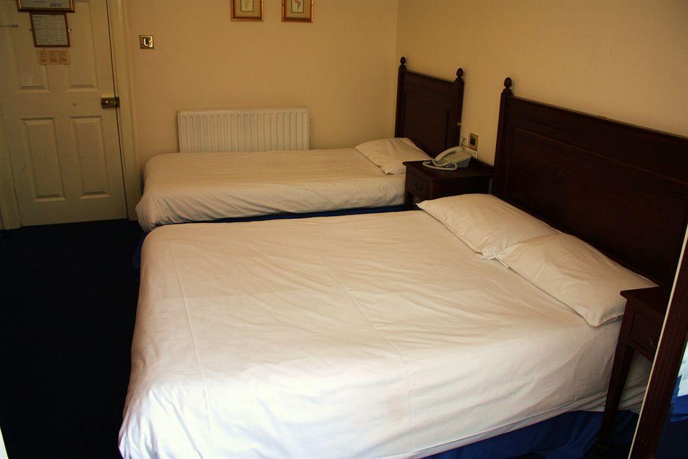 Lynams Hotel Dublin Oda fotoğraf
